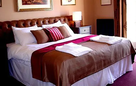 The At Castle Leslie Estate Otel Glaslough