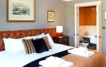 The At Castle Leslie Estate Otel