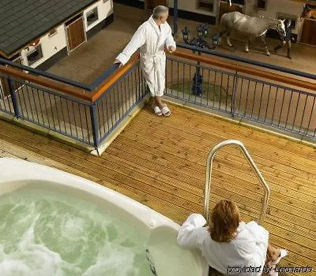 The At Castle Leslie Estate Отель Glaslough